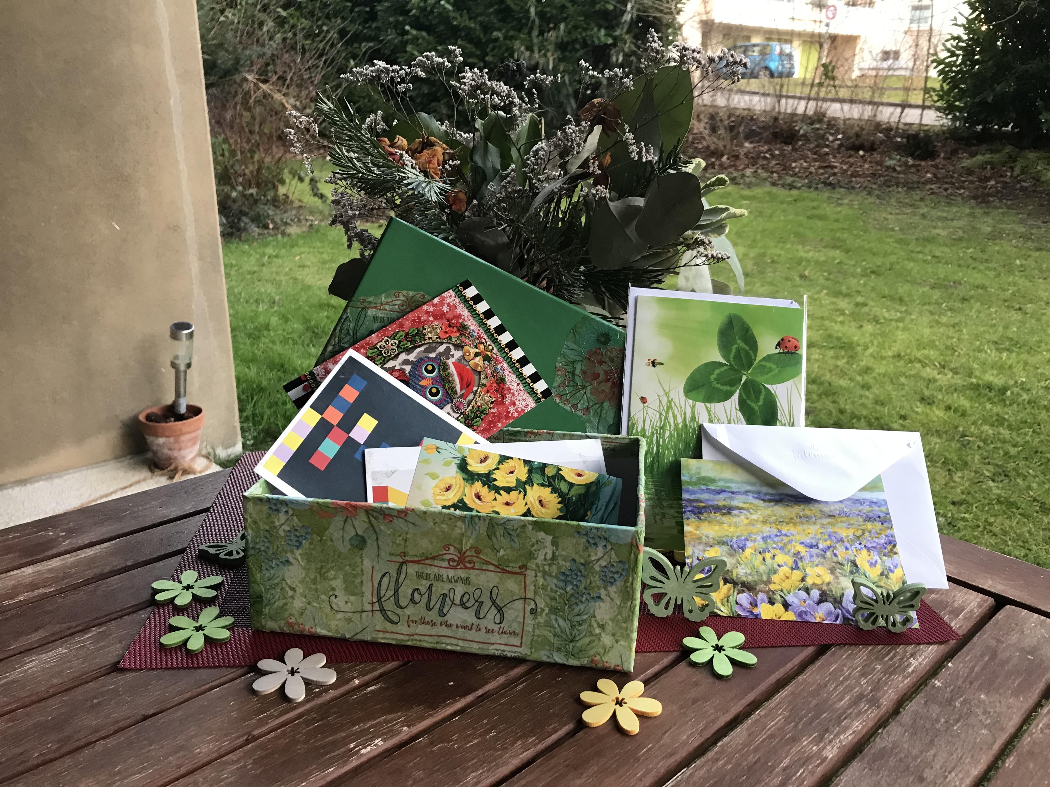 Caja Multiuso Decoupage sobre carton